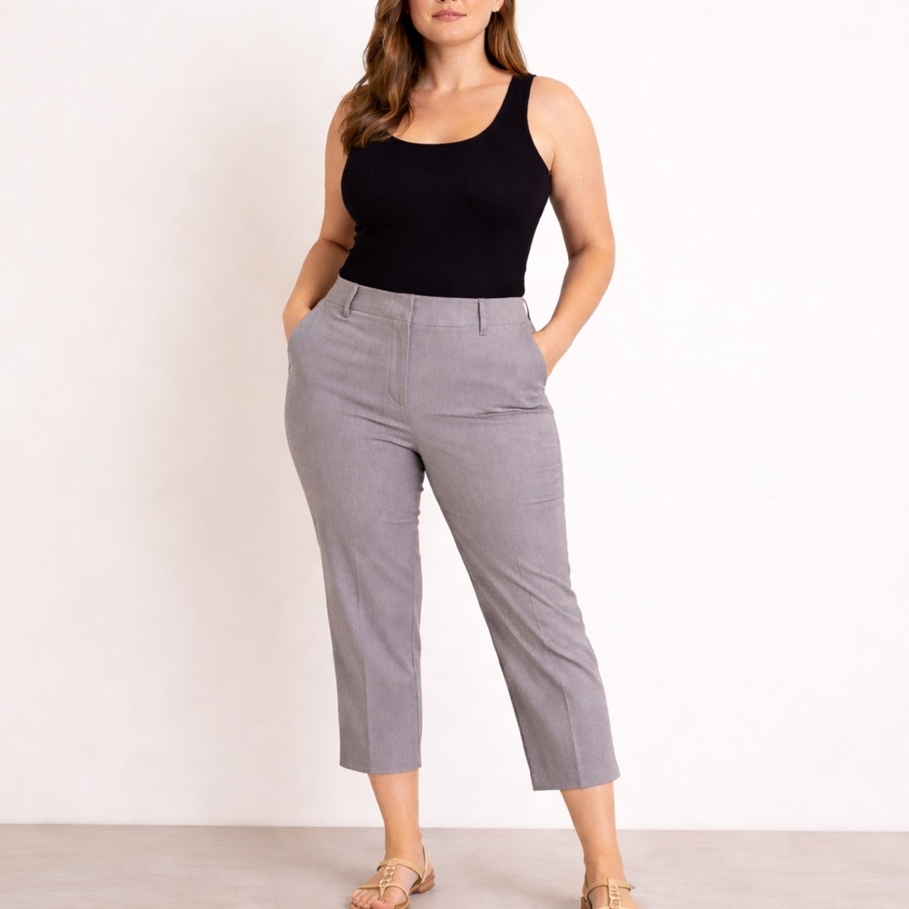 Marc Cain Light Gray Cropped Dress Pants